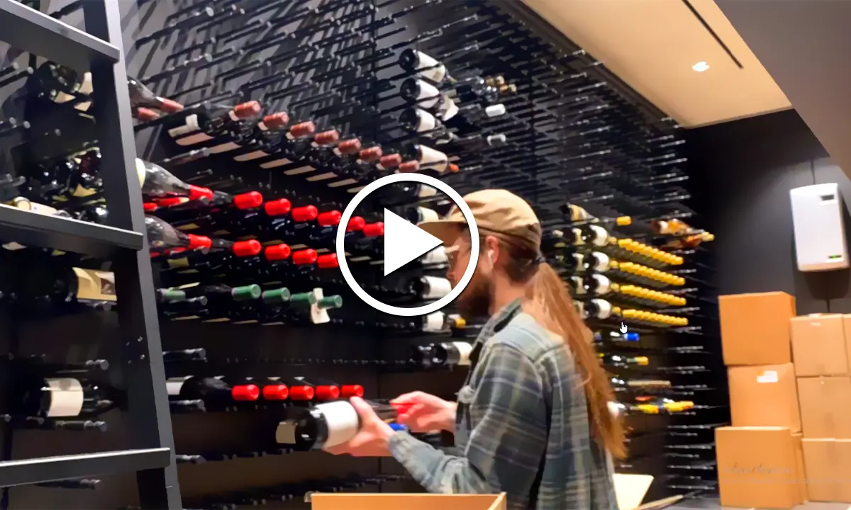 Thumbnail of a video of a main packing wine in a wine cellar